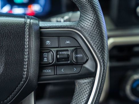 Certified 2025 Toyota Tacoma TRD Sport AWD/4WD image 31
