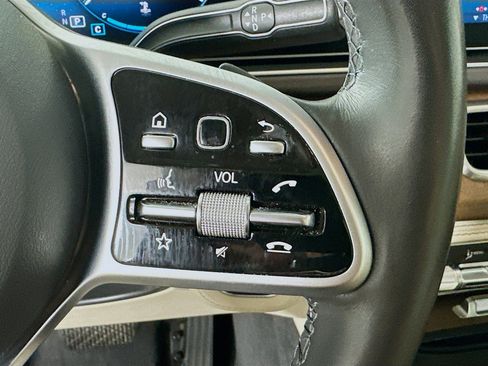 Certified 2020 Mercedes-Benz GLE 350 4MATIC image 13