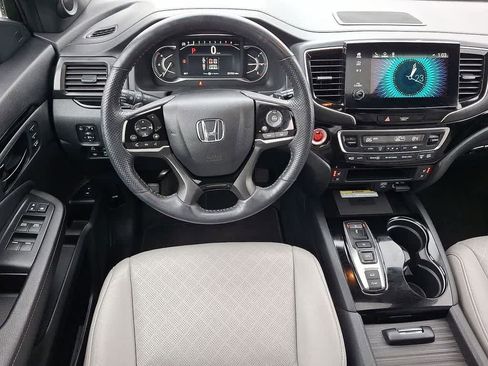 Certified 2023 Honda Passport Elite image 21