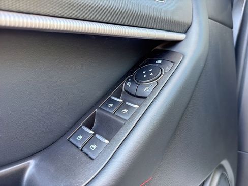 Used 2025 Ford Explorer ST-Line AWD/4WD image 21
