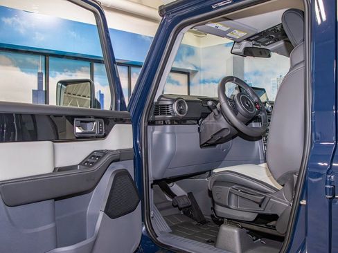 Used 2024 INEOS Grenadier AWD/4WD image 13