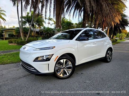 Used 2023 Hyundai Kona SEL FWD image 10