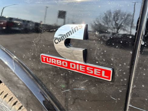 New 2026 RAM 2500 Limited image 14