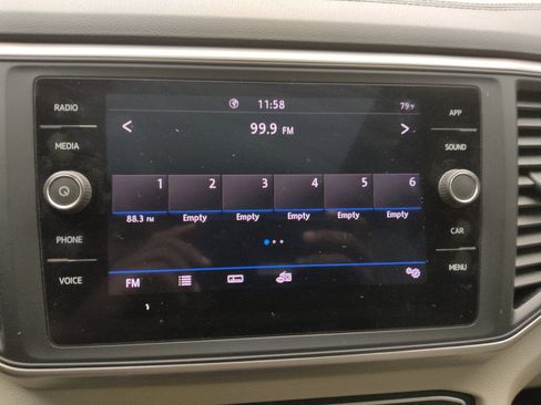 Used 2020 Volkswagen Atlas SE w/ Panoramic Sunroof Package FWD image 25