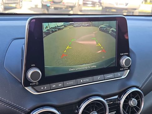 Used 2024 Nissan Sentra SV image 25