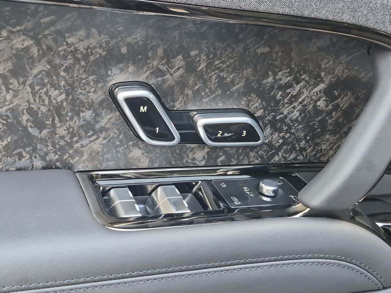 Used 2026 Land Rover Range Rover Sport Autobiography AWD/4WD image 18