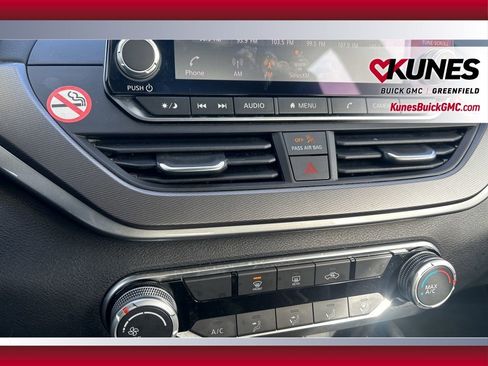 Used 2024 Nissan Altima 2.5 SR image 24