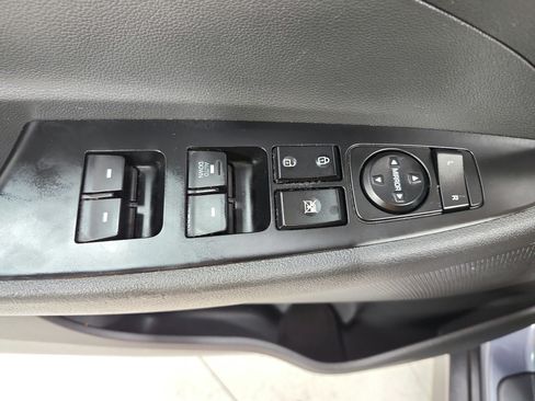 Used 2021 Hyundai Tucson SE FWD image 30