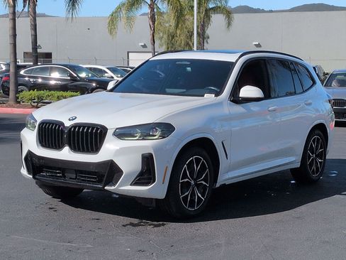 Used 2024 BMW X3 xDrive30i w/ Premium Package AWD/4WD image 5