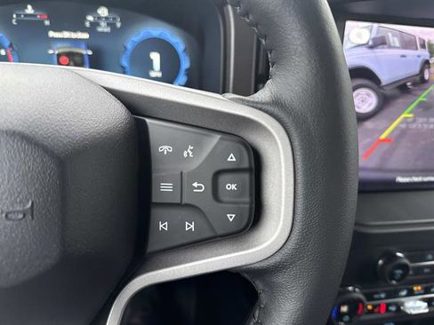 New 2025 Ford Bronco Badlands image 12