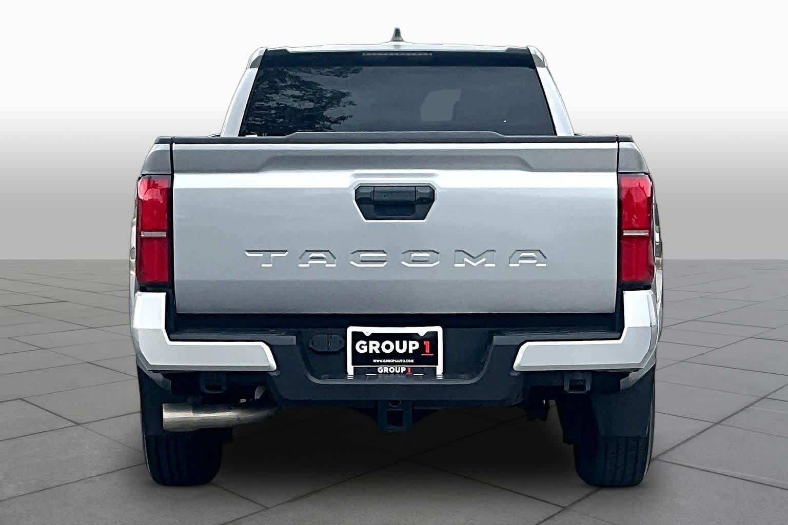 Used 2024 Toyota Tacoma SR5 RWD image 5