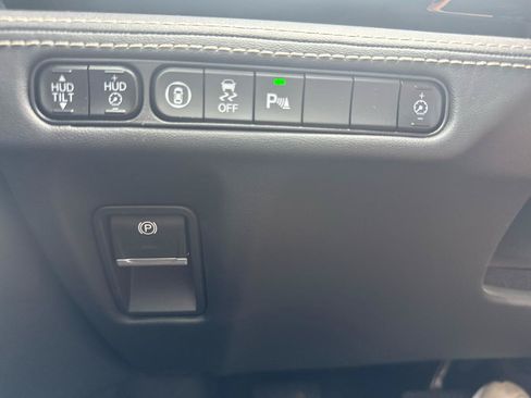 Used 2022 Acura MDX SH-AWD w/ Advance Package image 25