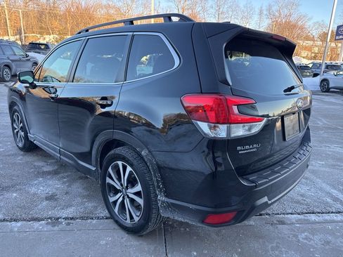 Used 2023 Subaru Forester Limited image 4