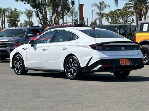 Used 2025 Hyundai Sonata SEL FWD image 3