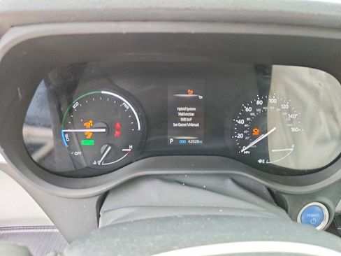 Used 2024 Toyota Sienna XLE AWD/4WD image 8