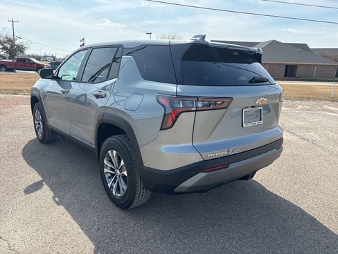 New 2026 Chevrolet Equinox LT w/ Convenience Package II image 4