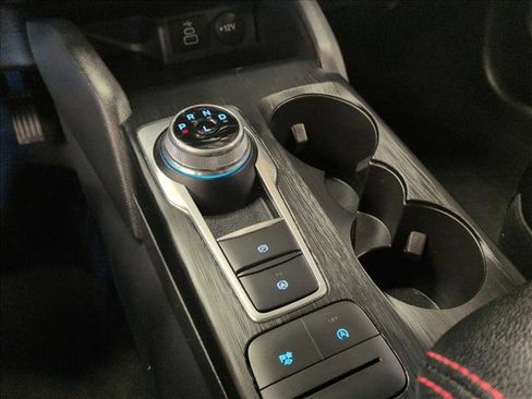 Used 2025 Ford Escape ST-Line image 12