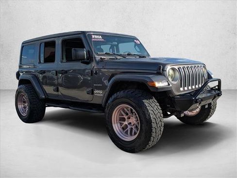 Used 2019 Jeep Wrangler Unlimited Sahara w/ Safety Group image 3