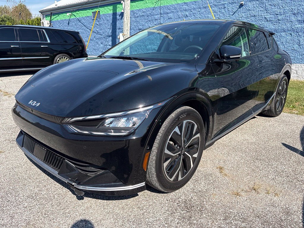 Used 2023 Kia EV6 Wind w/ Wind Technology Package AWD/4WD image 1