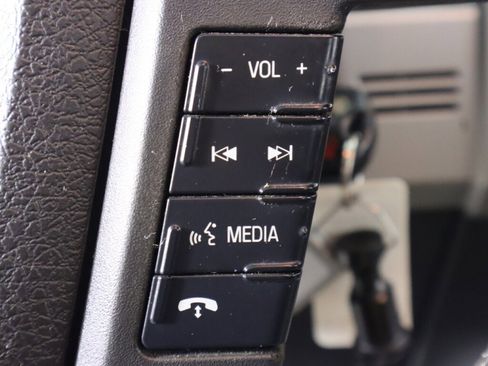 Used 2014 Ford F150 FX4 w/ Equipment Group 402A Luxury image 13