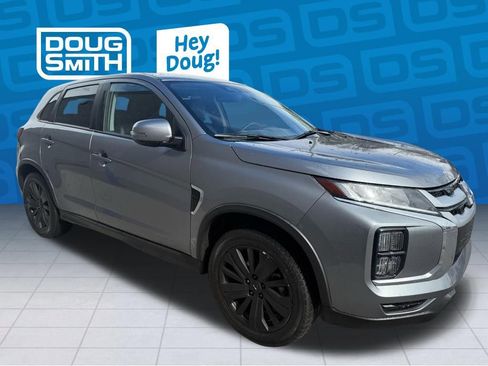 Used 2022 Mitsubishi Outlander Sport SE image 5