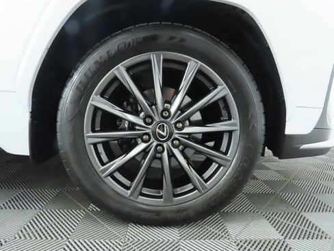 Certified 2024 Lexus LX 600 F Sport image 33