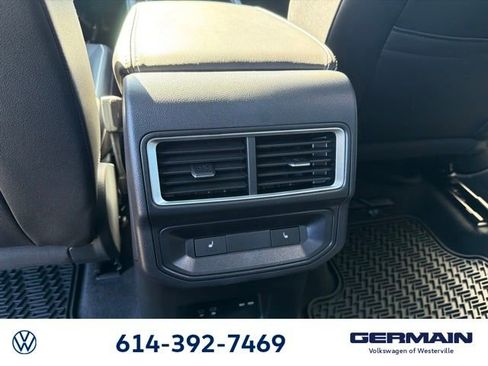 New 2026 Volkswagen Atlas Cross Sport SEL Premium R-Line AWD/4WD image 20