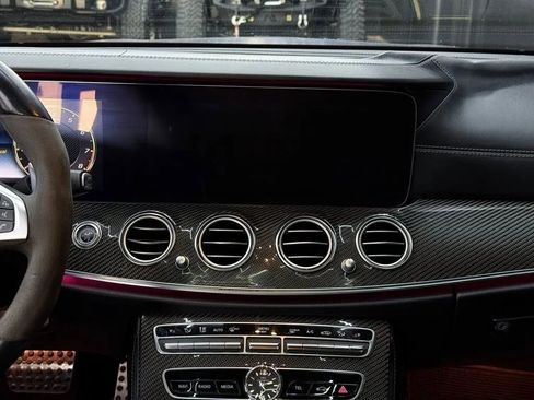 Used 2018 Mercedes-Benz E 63 AMG S image 16