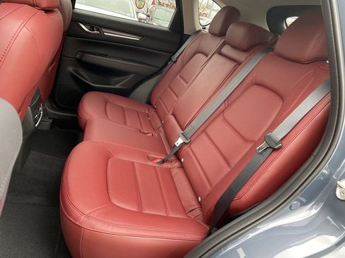 Used 2023 MAZDA CX-5 Carbon Edition image 13