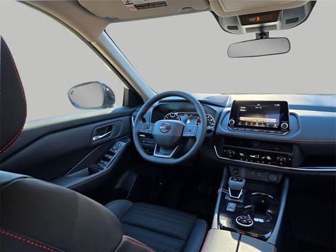 New 2026 Nissan Rogue SV AWD/4WD image 13