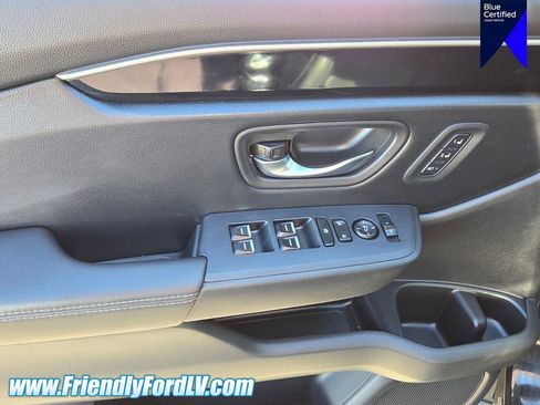 Used 2023 Honda Pilot Touring image 19