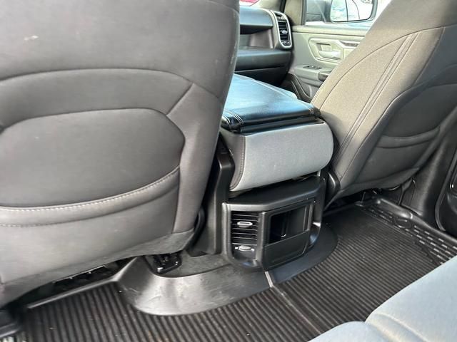 Used 2022 RAM 1500 Big Horn AWD/4WD image 15