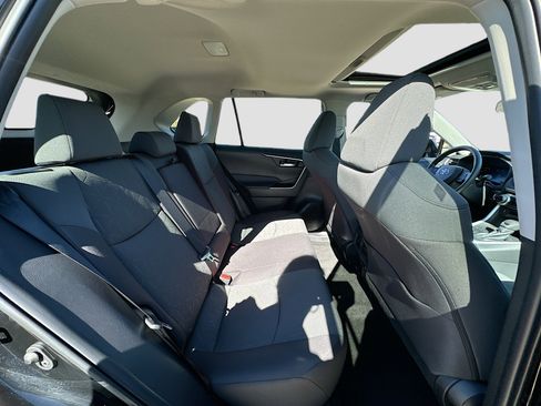 Used 2023 Toyota RAV4 XLE image 25