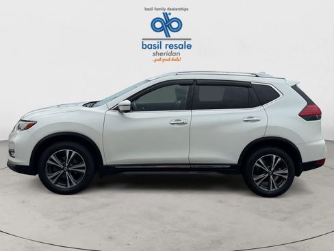 Used 2017 Nissan Rogue SL AWD/4WD image 3