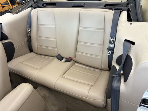 Used 2003 Ford Mustang Deluxe RWD image 29