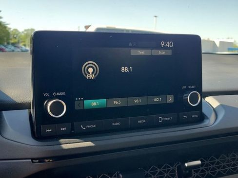 Used 2024 Honda Accord EX image 22