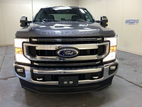 Used 2022 Ford F350 XLT w/ XLT Premium Package AWD/4WD image 8
