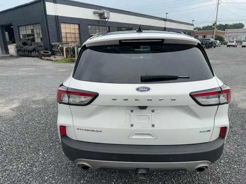 Used 2020 Ford Escape Titanium AWD/4WD image 4