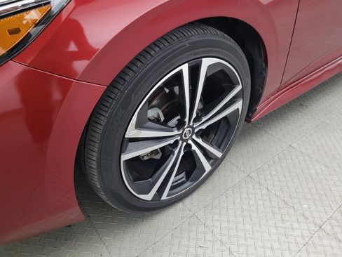 Used 2021 Nissan Sentra SR FWD image 31