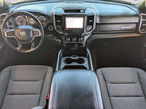 Used 2022 RAM 1500 Big Horn AWD/4WD image 17