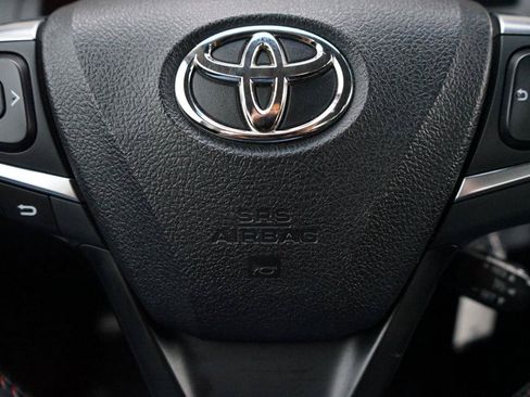 Used 2016 Toyota Camry SE w/ Protection Package (Q2) FWD image 16