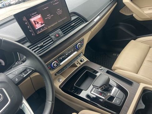 Used 2024 Audi Q5 2.0T Premium Plus image 22
