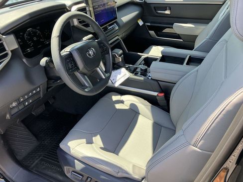 New 2026 Toyota Tundra Limited AWD/4WD image 9