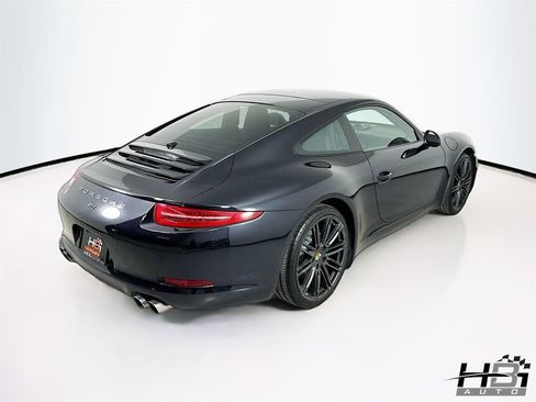 Used 2016 Porsche 911 Carrera Black Edition RWD image 6