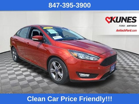 Certified 2018 Ford Focus SE w/ SE Appearance Package FWD image 1