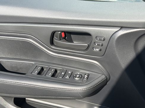 Certified 2025 Honda Odyssey Sport-L image 46