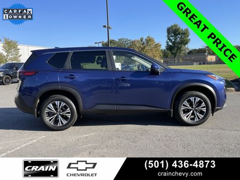 Used 2023 Nissan Rogue SV image 8