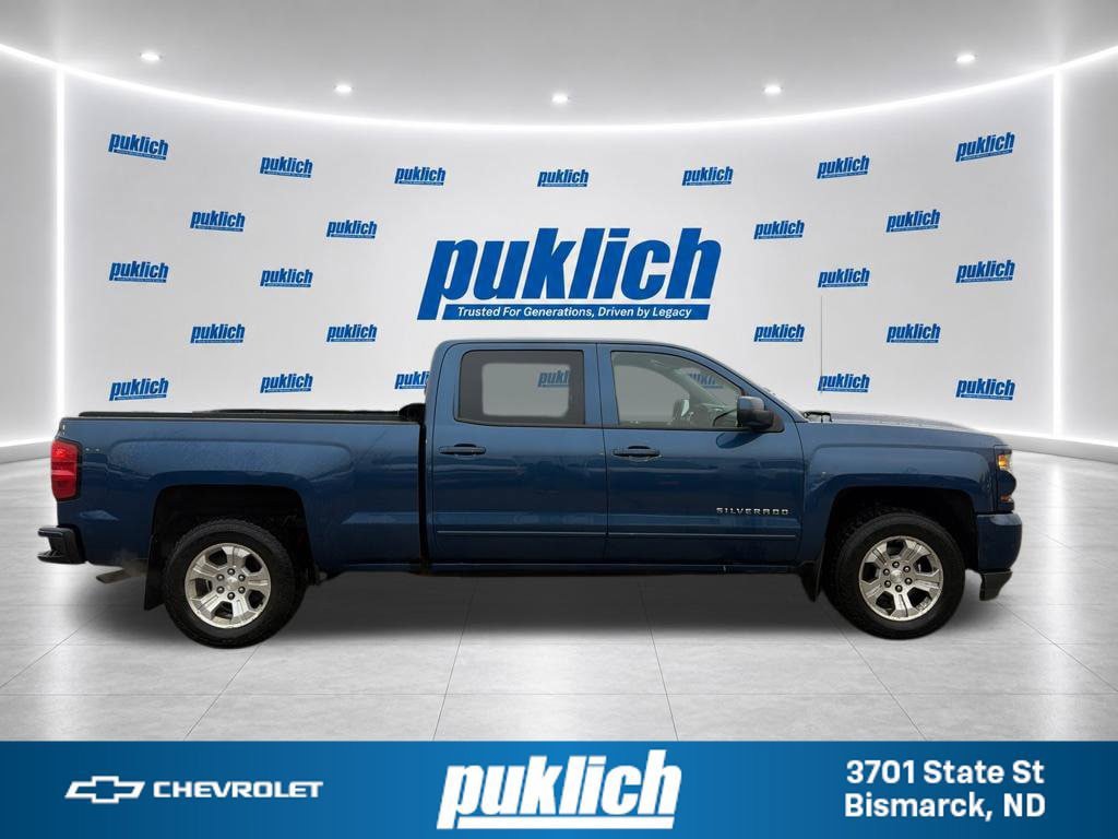 Used 2017 Chevrolet Silverado 1500 LT w/ All Star Edition AWD/4WD image 8