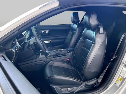 Used 2020 Ford Mustang Premium w/ Equipment Group 201A RWD image 8