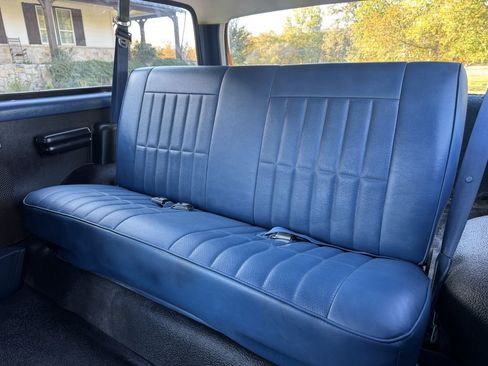 Used 1995 Ford Bronco XL image 11